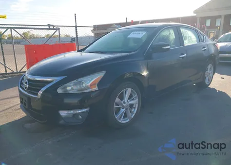 2015 Nissan Altima 2.5 Sv из США, поврежденный, VIN 1N4AL3AP2FC104589